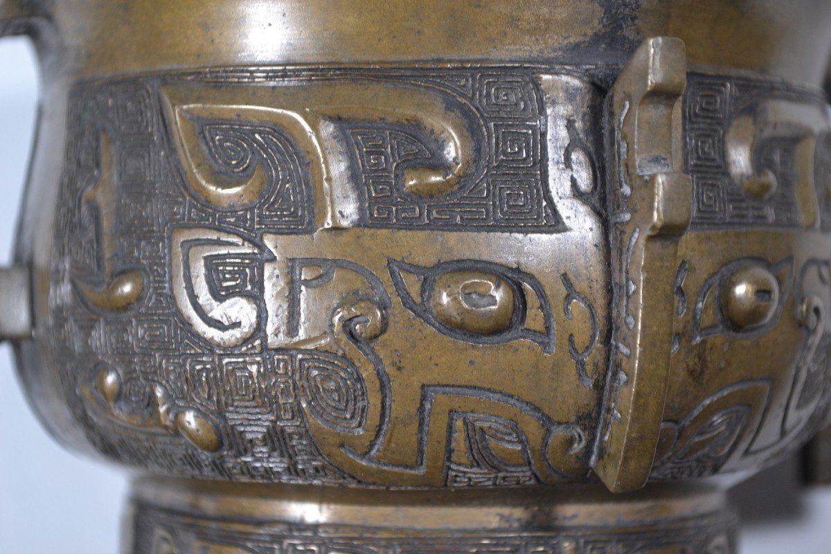 Chinese Cast Bronze Censer. Archaic Style Decor. China Qing Period.-photo-7