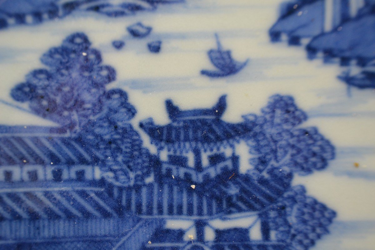 Petit Plat En Porcelaine Décoré En Bleu De Cobalt.chine Vers 1800.-photo-6