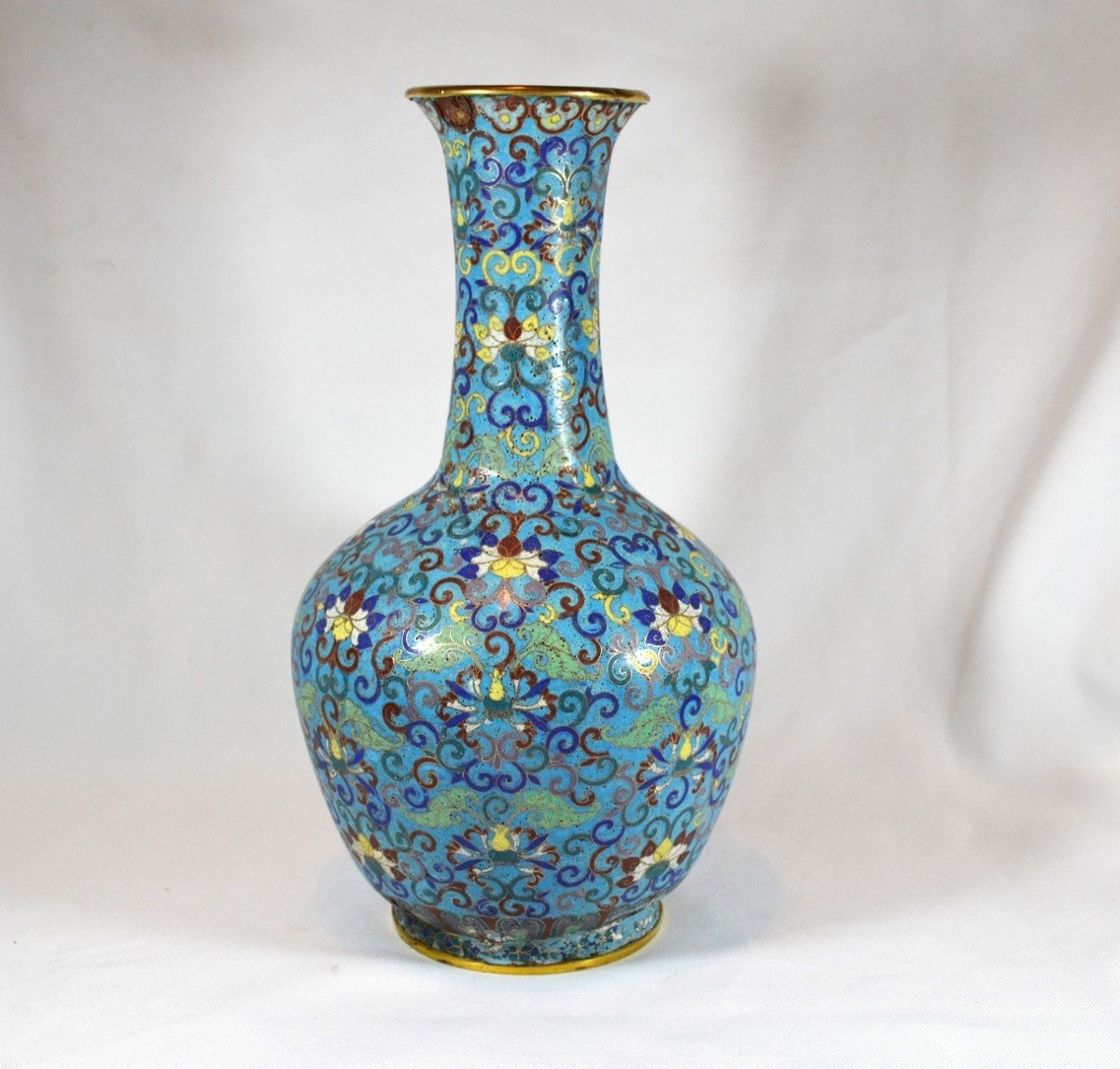 Chinese Cloisonné Enamel Vase. China Qing Period.qianlong Jiaqing.