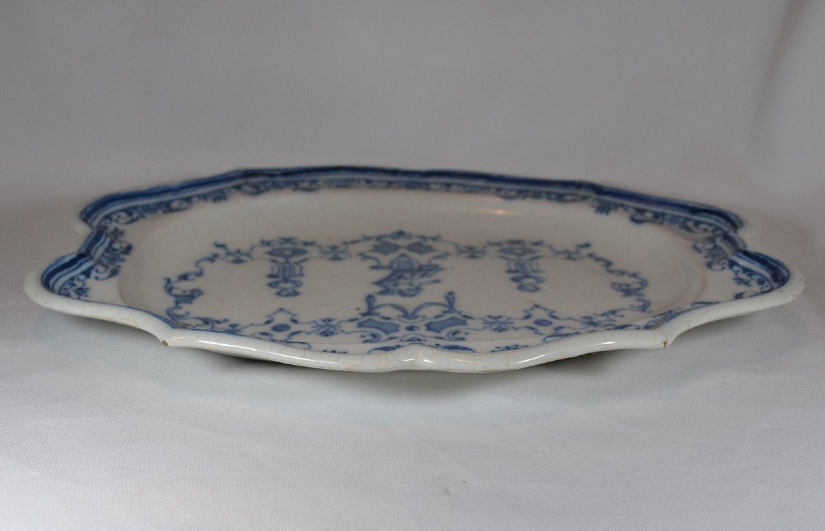 Earthenware Dish Decorated With Bérain.moustier Or Lyon 18th Century.-photo-3