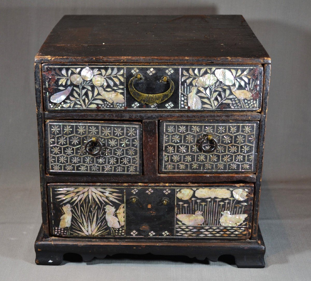 Cabinet In Lacquered Wood And Drowned Mother-of-pearl. Korea Choson Dynasty. 19th Century Or Before.