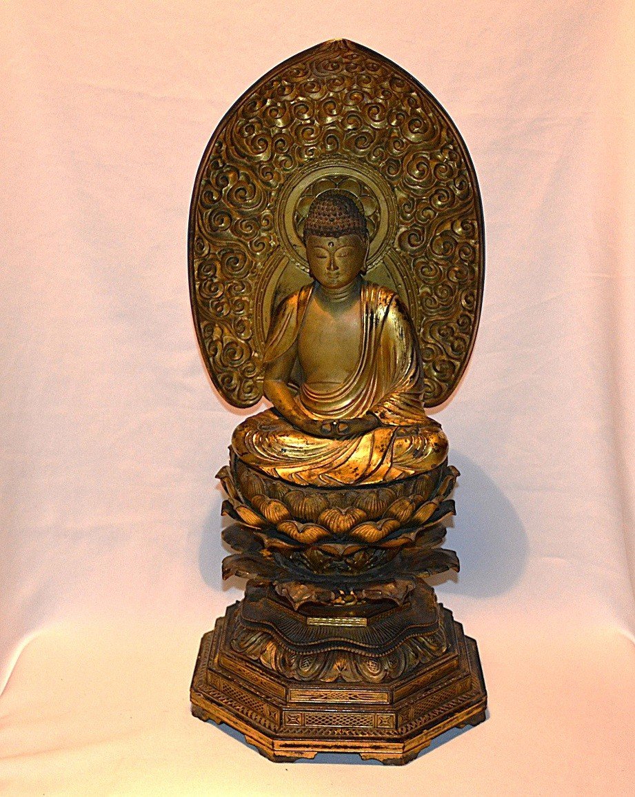 Lacquered Wood Buddha. Japan Edo Period 18-19th Century.-photo-2