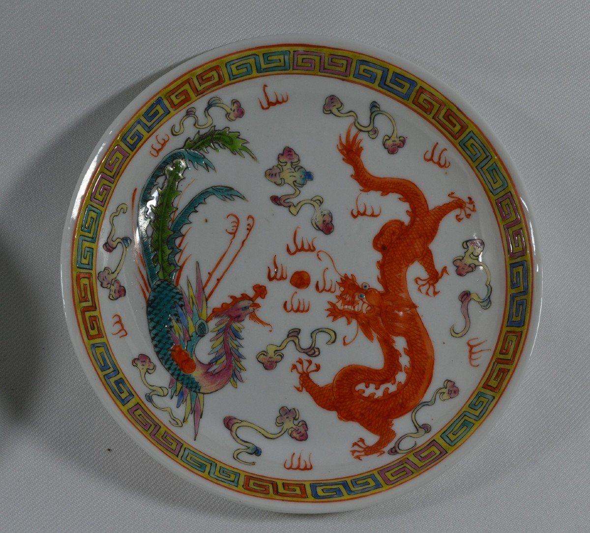 Plats En Porcelaine Décor Dragons Et Phoenix Marque De Guanxu.chine Fin Des Qing.-photo-2