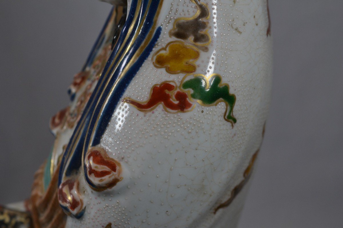 Kutani Porcelain Guanyin. Japan, Meiji Era, Late 19th Century.-photo-6