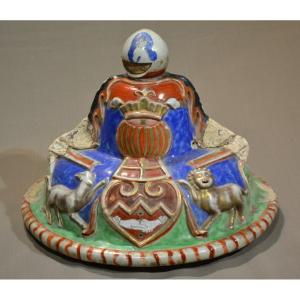 18th Century Chinese Porcelain Vase Lid. Kangxi Reign.