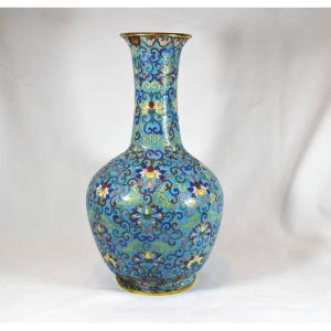 Chinese Cloisonné Enamel Vase. China Qing Period.qianlong Jiaqing.