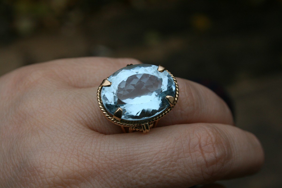 Vintage Gold And Topaz Cocktail Ring-photo-3