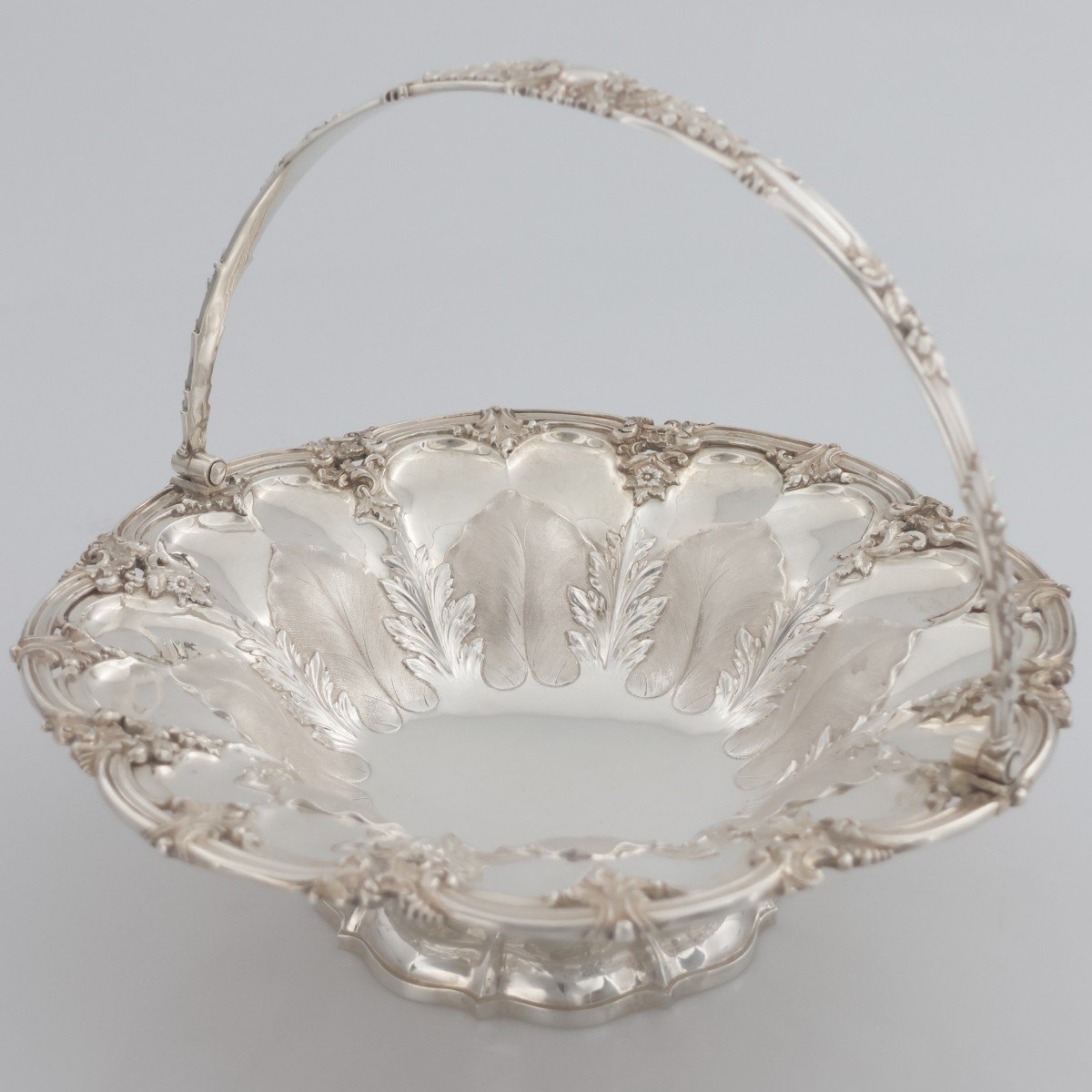 Un panier en argent George IV; Edward, Edward Junior, John Et William Barnard; Londres, 1829