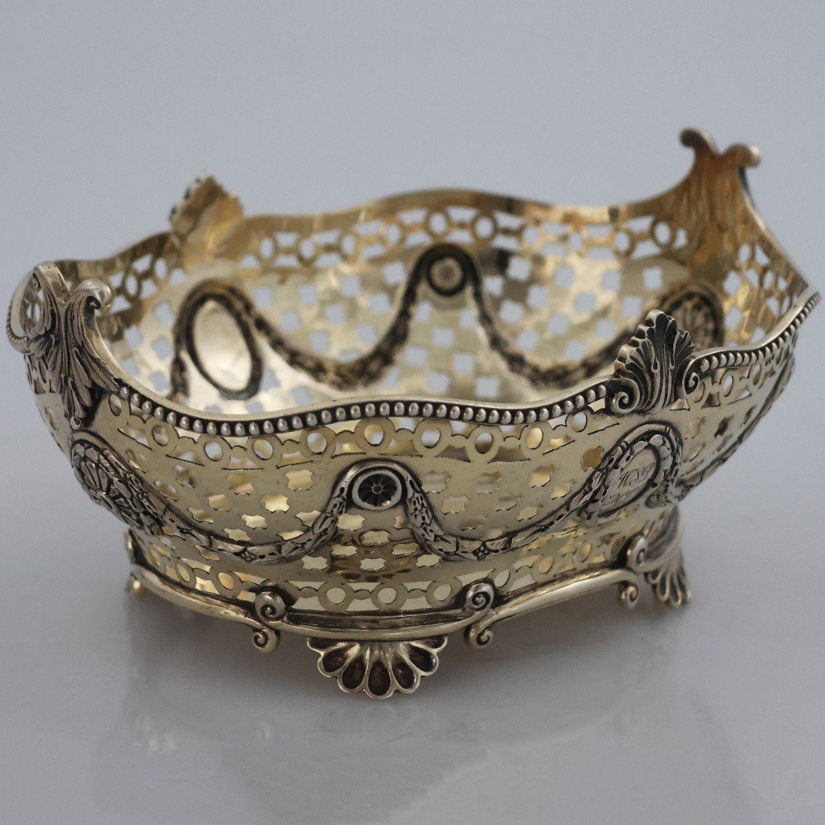 A Victorian Sterling Silver And Silver-gilt Basket, Charles Stuart Harris, London, 1898-photo-2