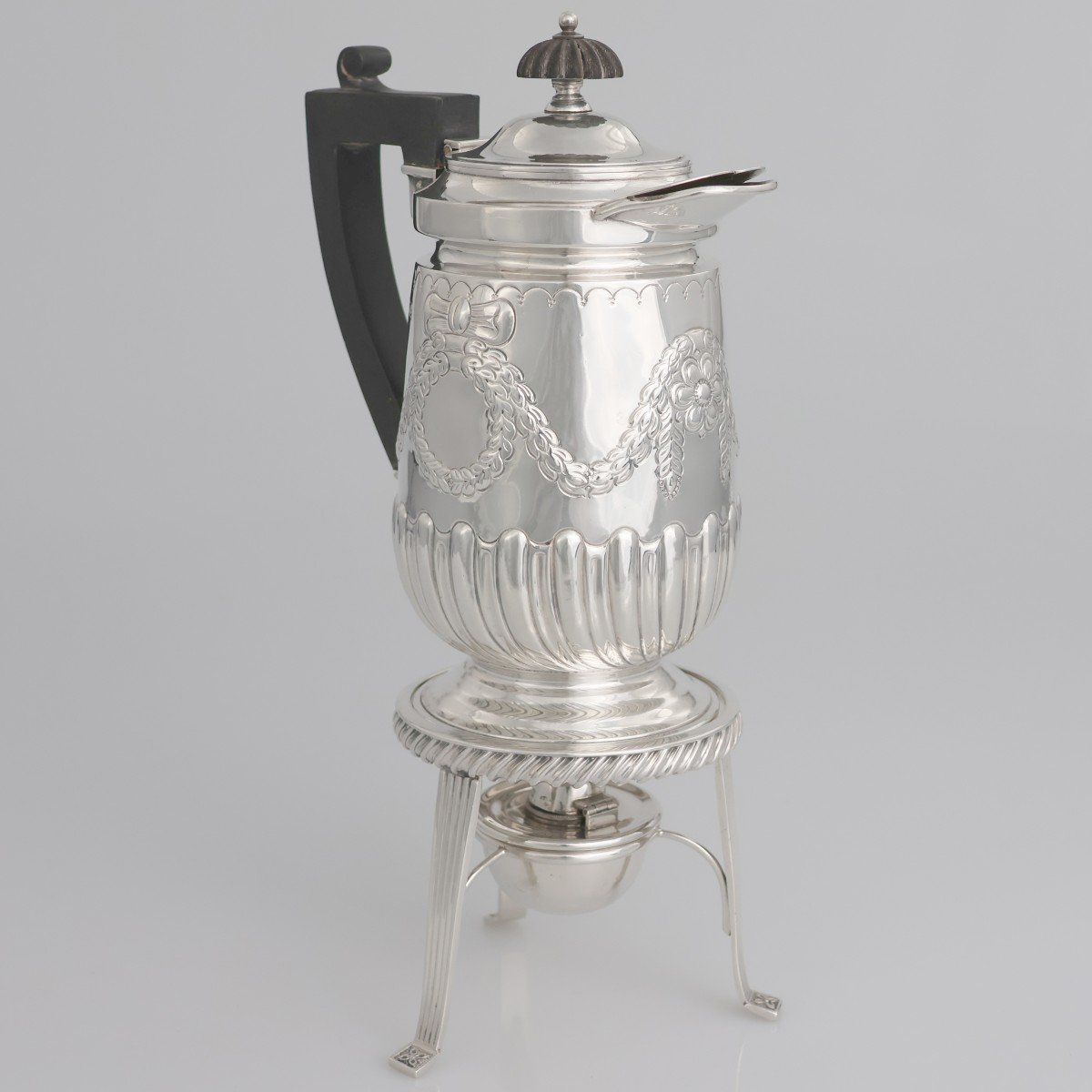 A Victorian Sterling Silver Coffee Pot On Burner Stand; Hawksworth, Eyre & Co Ltd; London, 1898-photo-2