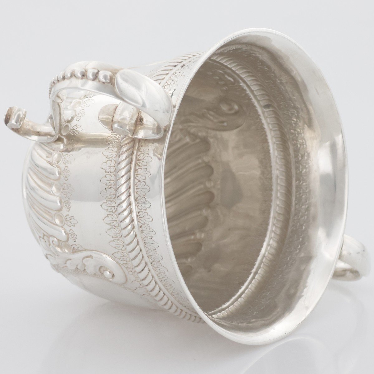 A Victorian Sterling Silver Bowl, Charles Stuart Harris, London, 1893-photo-3