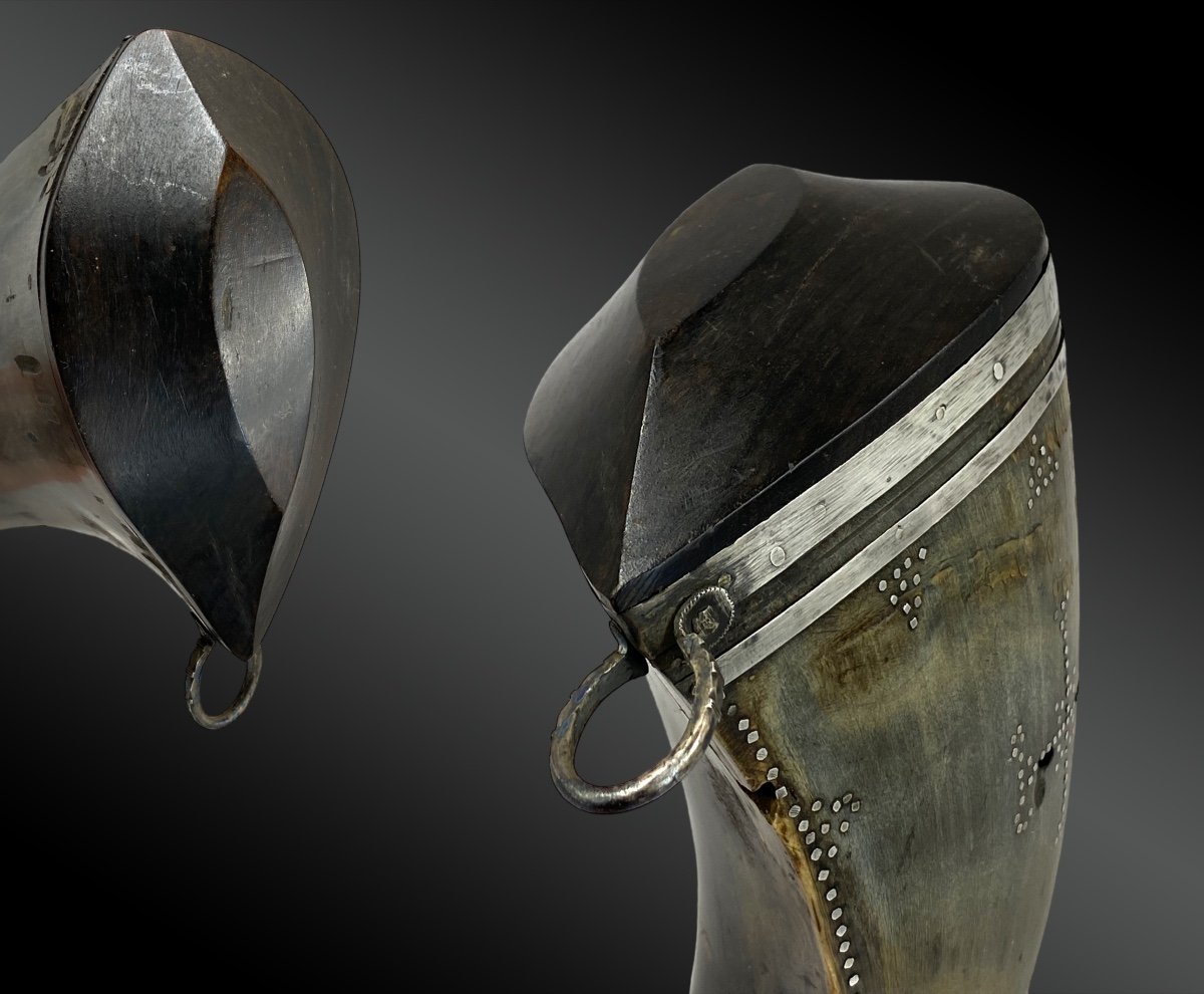 Important Powder Pear In Horn And Silver Studs Early 19th Century.-photo-3