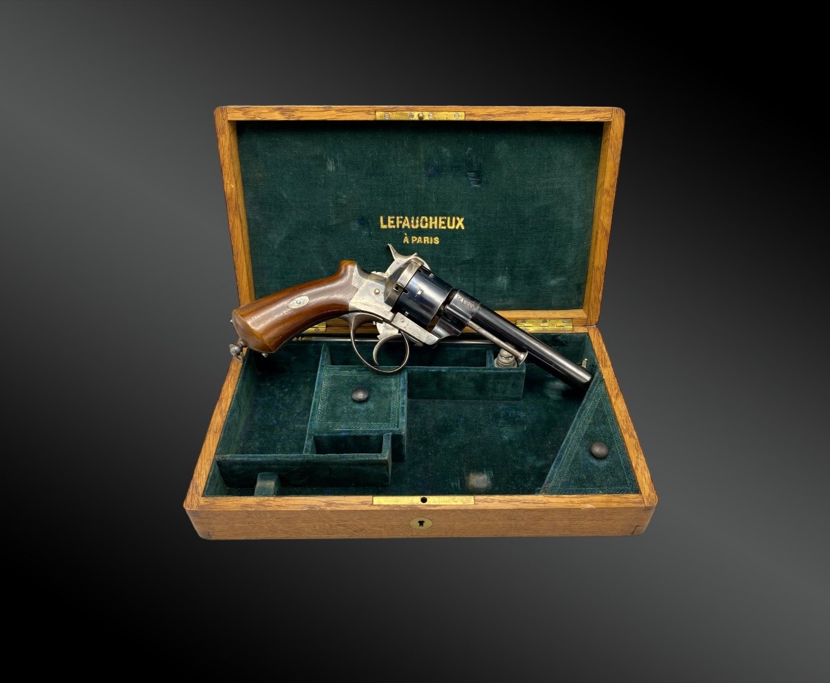 Eugène Lefaucheux Model 1862 Triple Action Revolver Box. France, 19th Century-photo-2