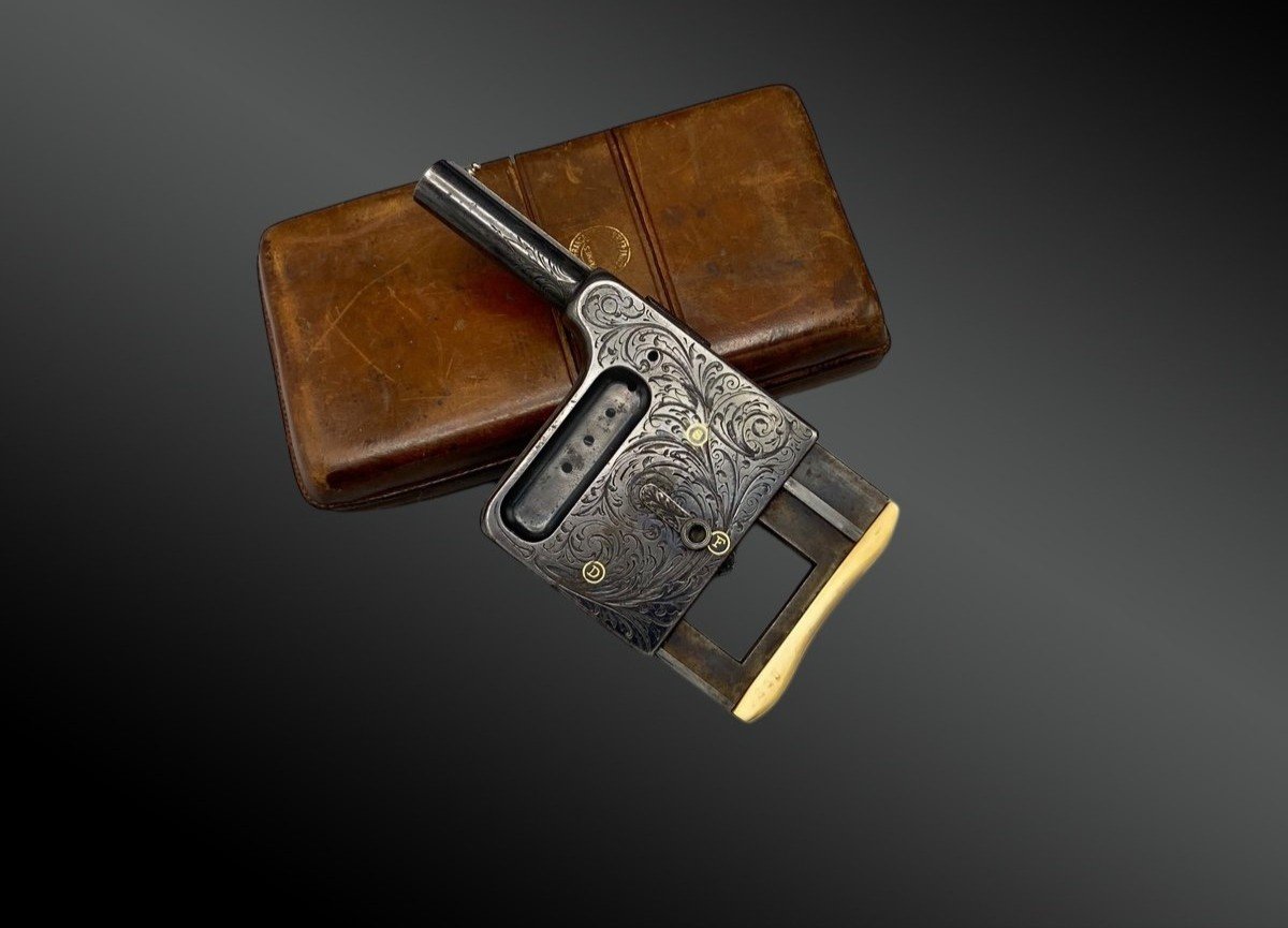 Automatic Repeater Pistol “gaul” No. 4, With Fauve Leather Case France 19th Century