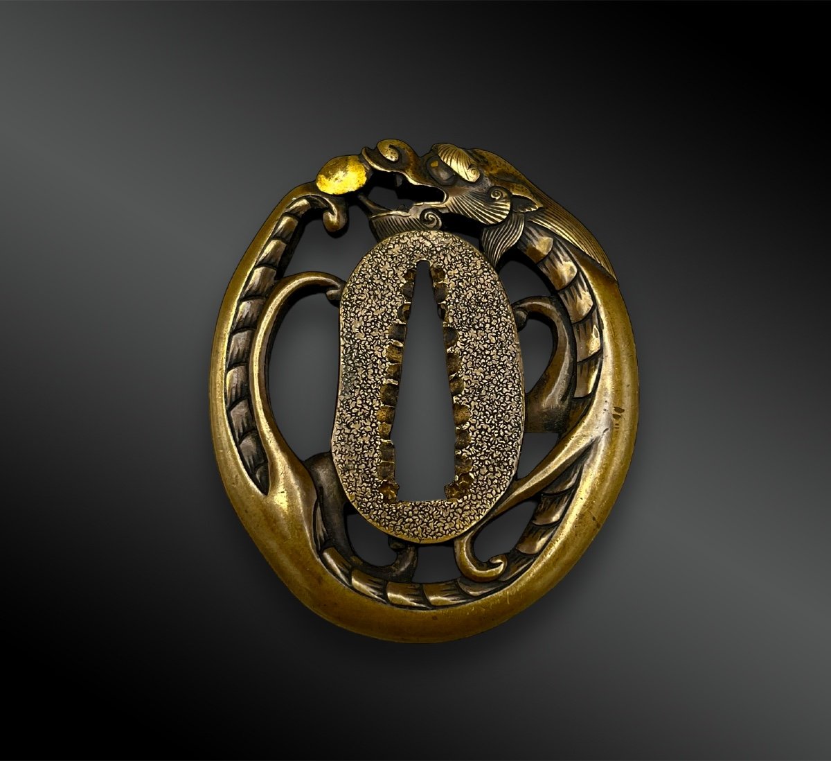 Tsuba Kawari Gata - Japan - Edo Period (1603-1868)