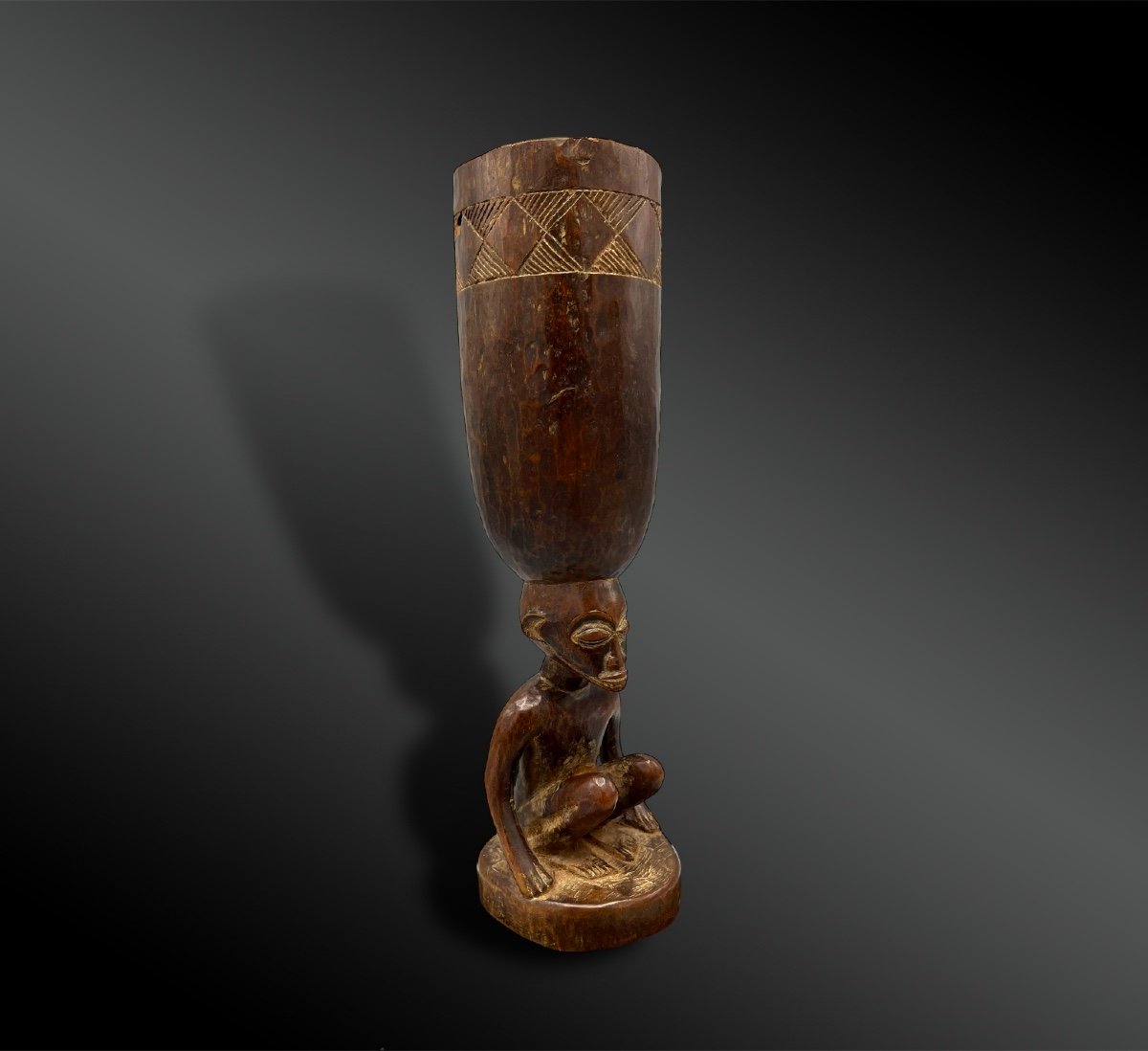 Caryatid Cup - Chokwé Culture, Angola - First Half Of The 20th Century