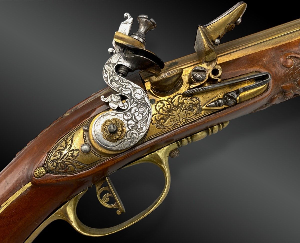 Officer's Flintlock Pistol, Attributed To Gavacciolo, Brescia. Italy, Circa 1680-photo-3