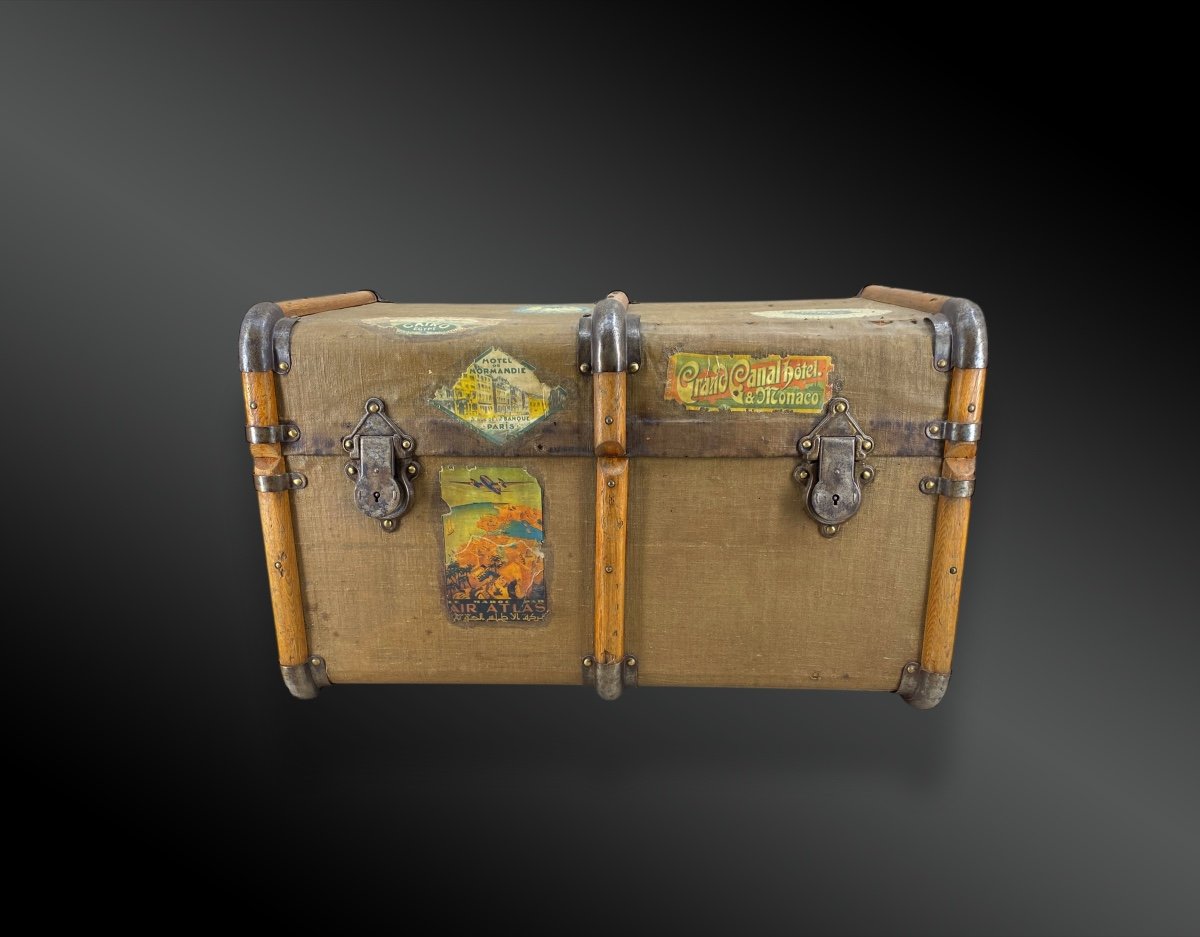 Eagle Lock Company Travel Trunk, United States, Late 19th – Early 20th Century-photo-2