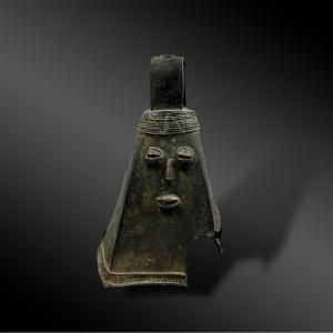 Cloche Cérémonielle - Royaume Du Bénin, Nigéria - XIXème Siècle Ou Antérieur 