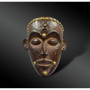 Mwana Pwo Mask - Democratic Republic Of Congo - First Half Of The 20th Century