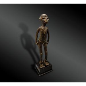 Statuette Of A Man Standing - Baoulé Culture, Ivory Coast