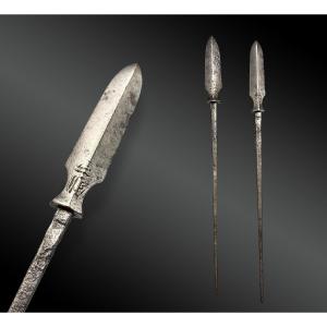 Pair Of Japanese Arrowheads, Togari-ya "bamboo Leaf". Signed. Edo Period