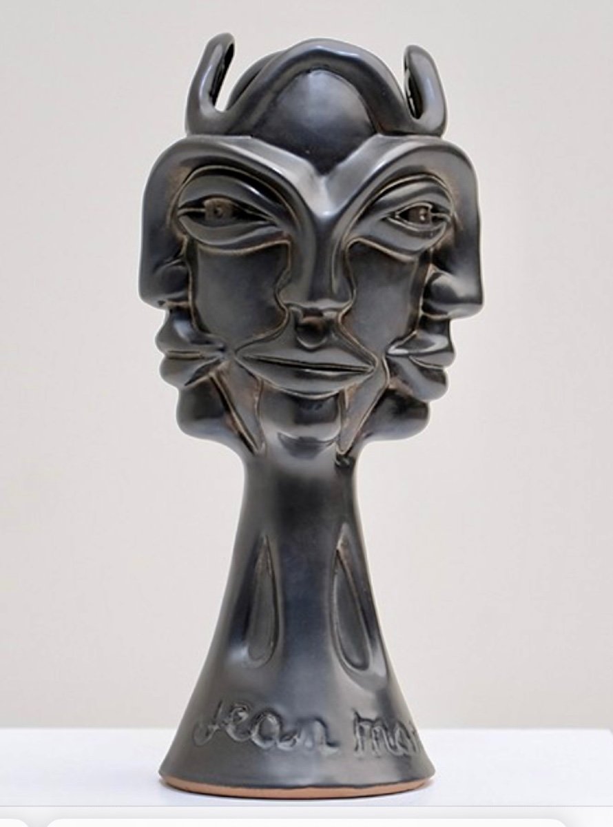 Vase sculpture aux quatre visages par Jean Marais Vallauris