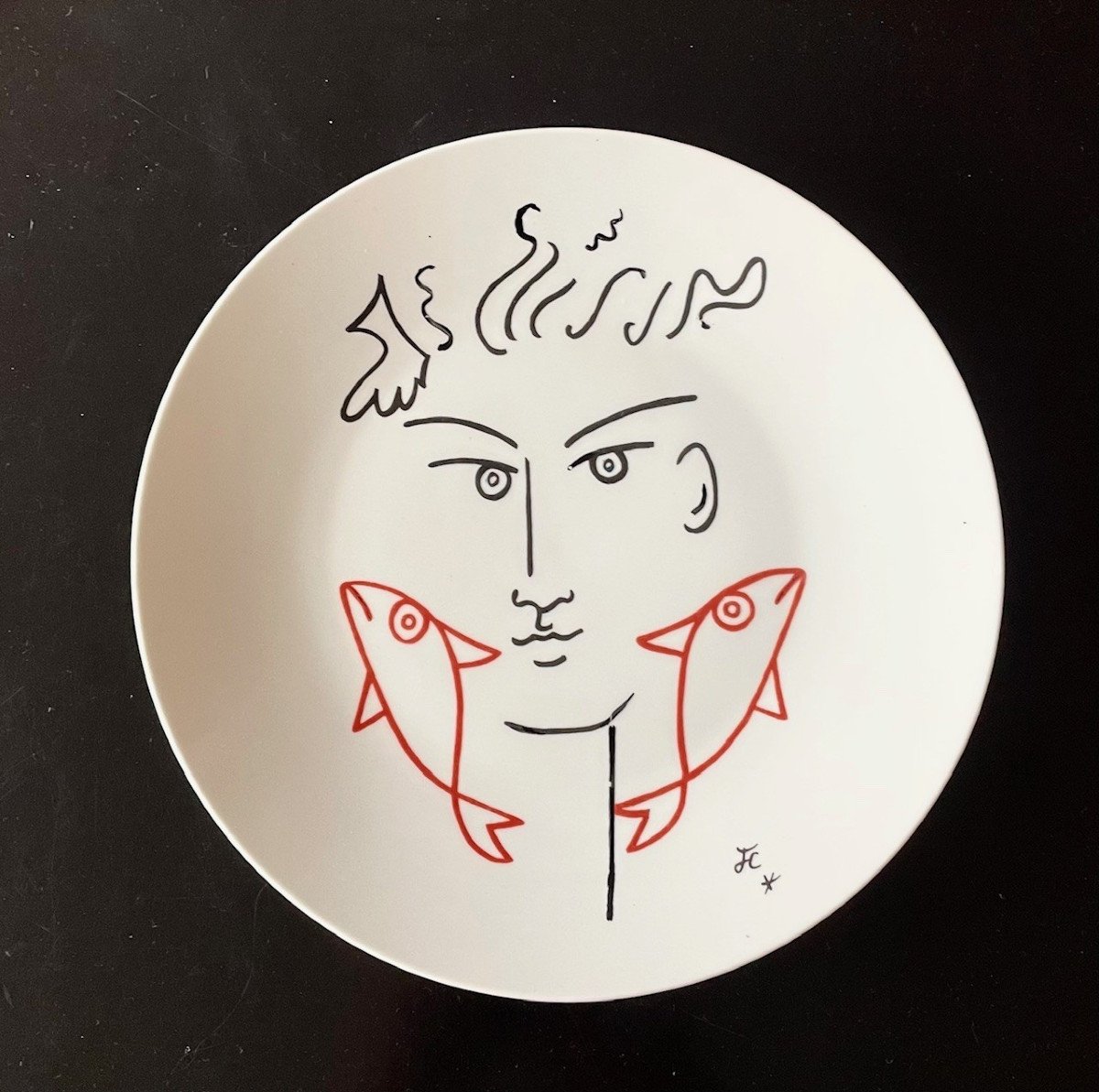 Assiette en porcelaine dessin de Jean Cocteau