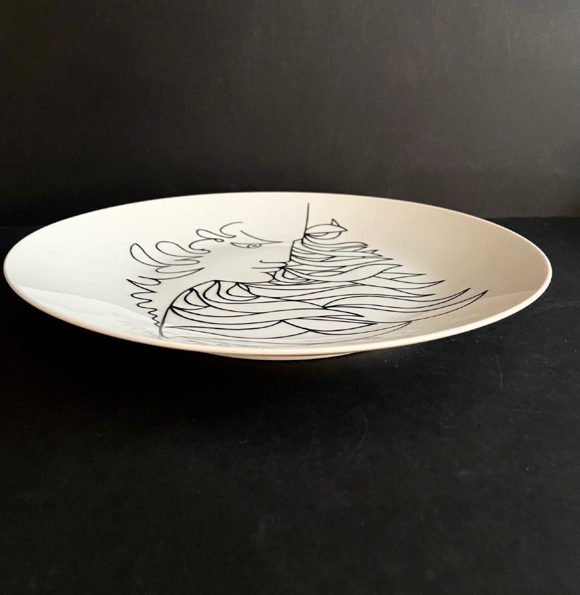 Porcelain Plate Drawing By Jean Cocteau-photo-1