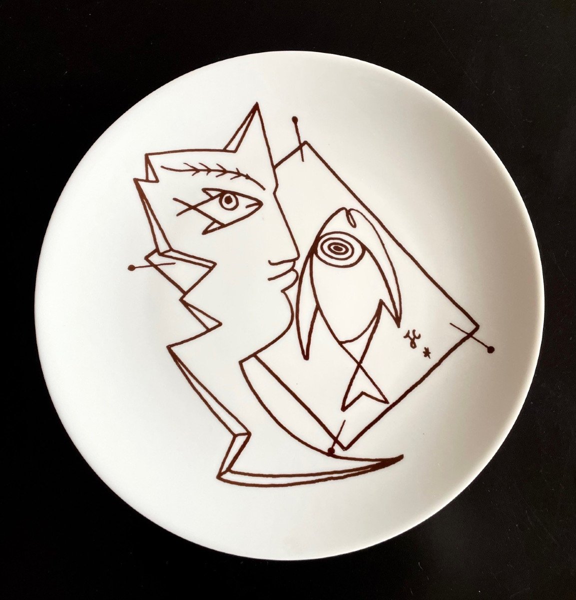 Assiette en porcelaine de Limoges dessin de Jean Cocteau