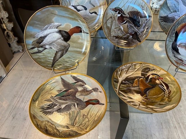 Twelve Limoges Porcelain Plates With Aquatic Bird Decor. 20th Century-photo-4