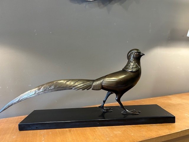 Bronze Sculpture Representing A "golden Pheasant" Art Deco Period And Signed "lorino"