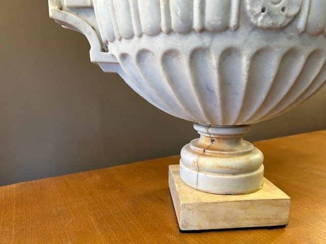 Louis XVI Period (18th Century) Carrara Marble Planter-photo-2