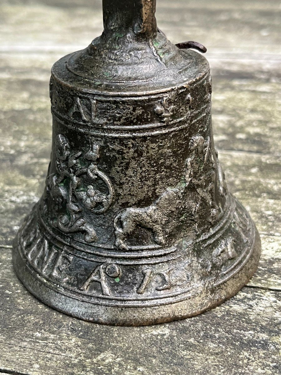 Rare Cloche De Table. Fondée in Mechelen en 1550 Par « Jan Van Den Eynde » (iohannes A Fine)-photo-6