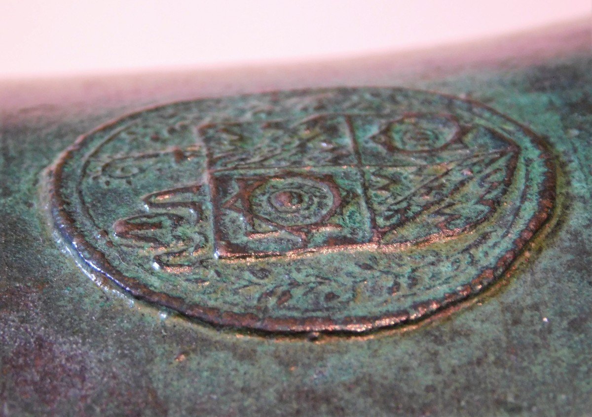 A Rare Bronze Mission Bell From 1609. -photo-1