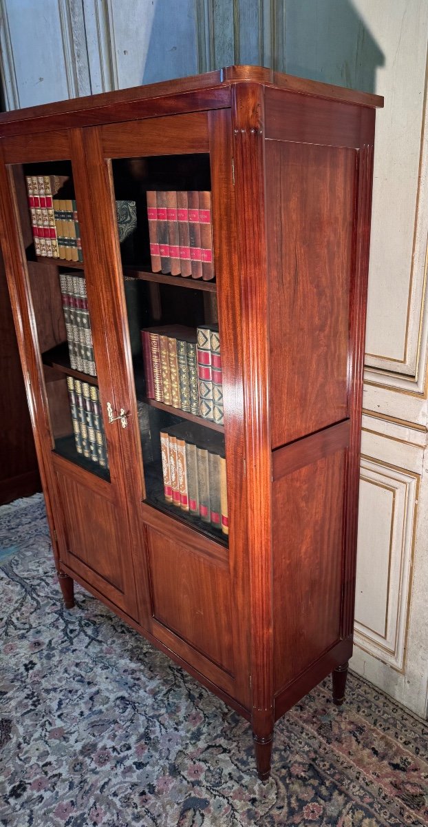 Louis Style Mahogany Bookcase -photo-2