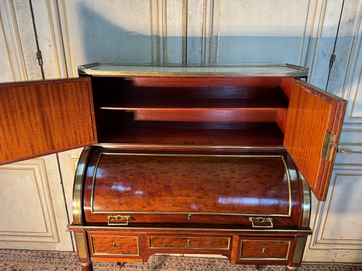 Louis XVI Period Cylinder Desk -photo-4