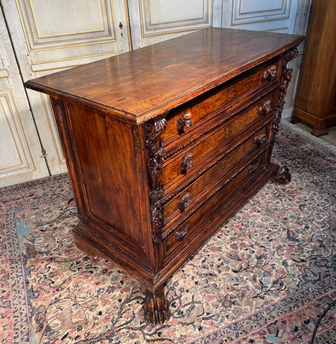 Bambocci Genoese Chest Of Drawers In Walnut, Late 17th Century -photo-3