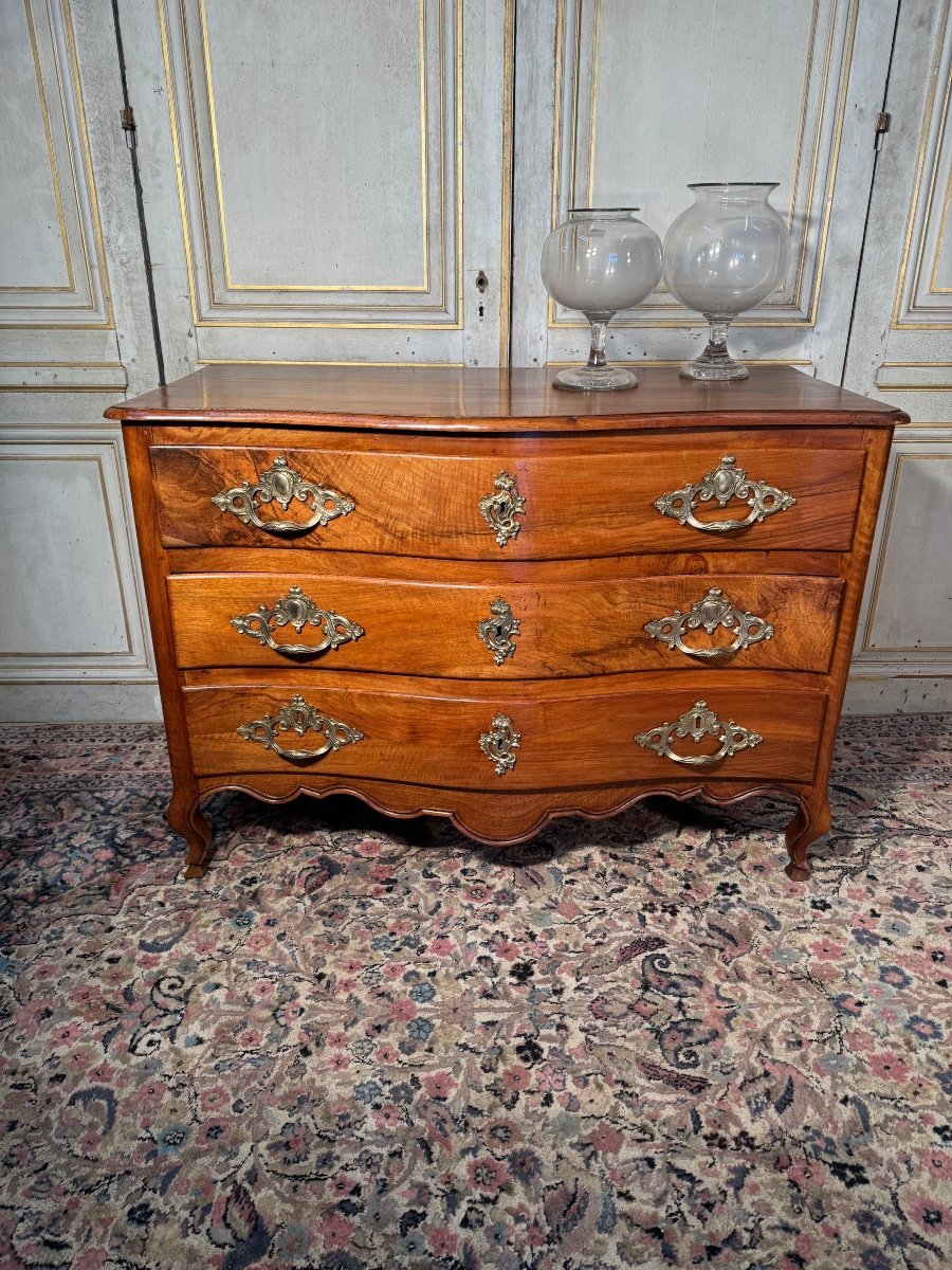 Commode Louis XV  Galbée En Noyer Blond 18 Eme Siècle -photo-3