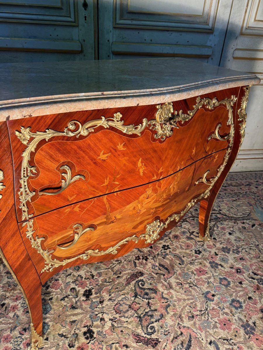 Louis XV Style Chest Of Drawers With Chinese Decor And Fine Bronzes-photo-3