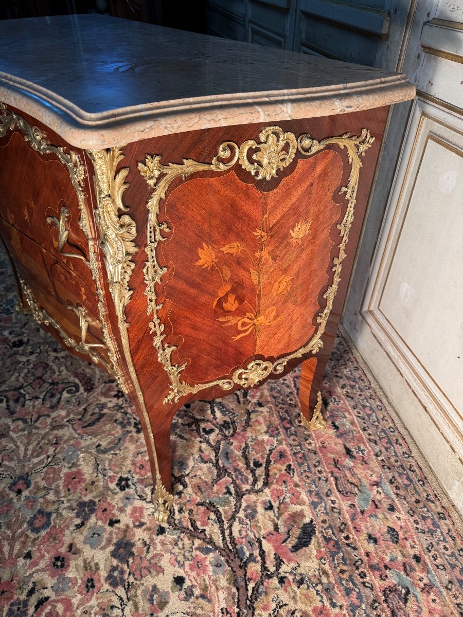 Louis XV Style Chest Of Drawers With Chinese Decor And Fine Bronzes-photo-2