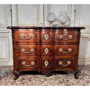 Commode Louis XV Arbalète En Noyer 18 Eme Siècle 