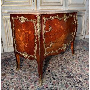 Commode De Style Louis XV Décor Aux Chinois Et Bronzes Fins