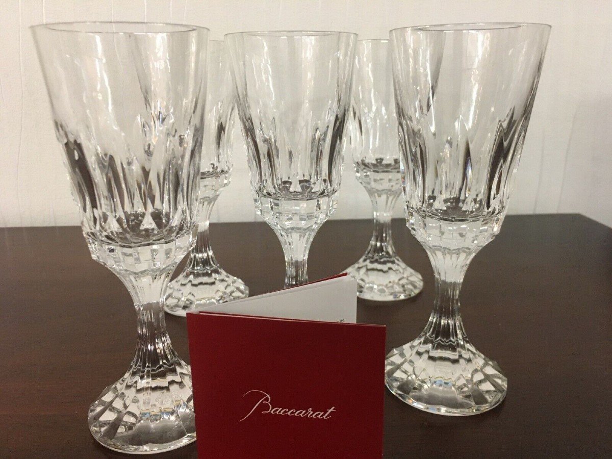 VERRE A VIN MODELE  ASSAS EN CRISTAL DE BACCARAT-photo-2