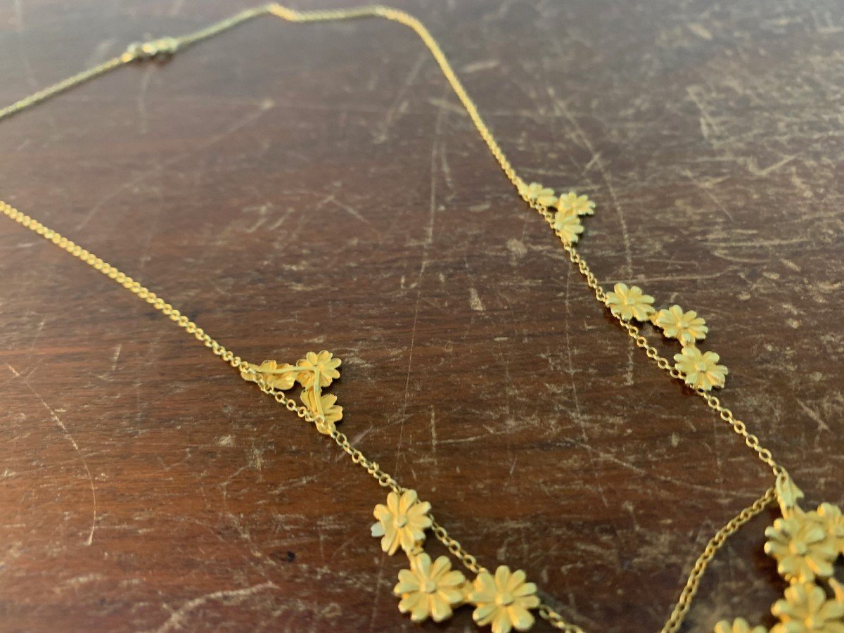 Gold Drapery Necklace