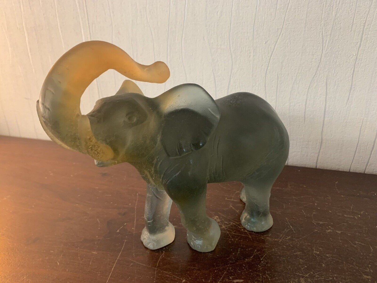 ELEPHANT DAUM