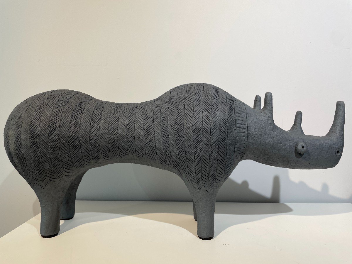 William Byl - Large Rhinoceros - Ceramic -photo-5