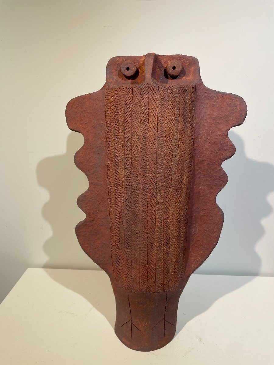 William Byl - Great Owl - Red Sandstone