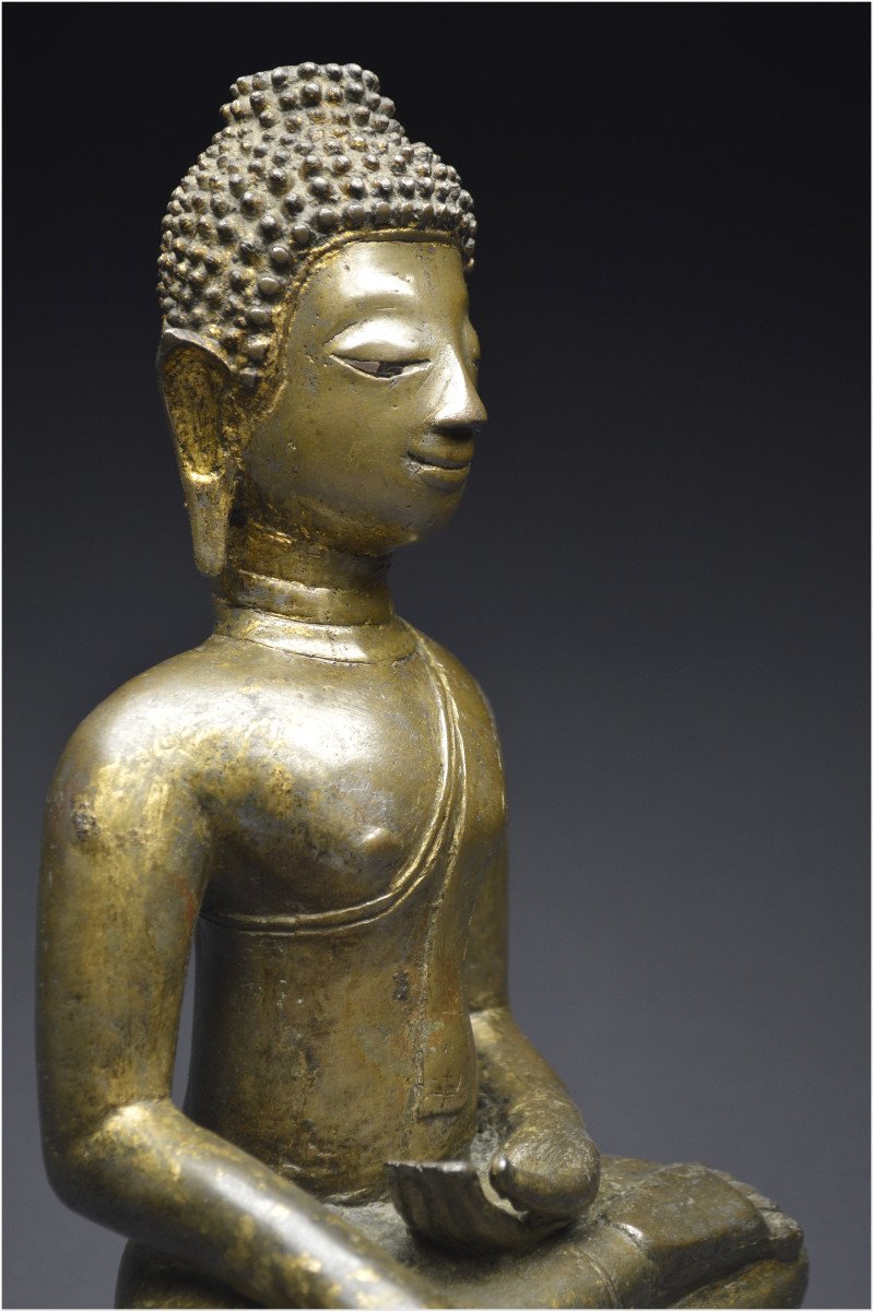 Laos, XIXème siècle, Importante représentation du Bouddha Maravijaya en bronze-photo-4