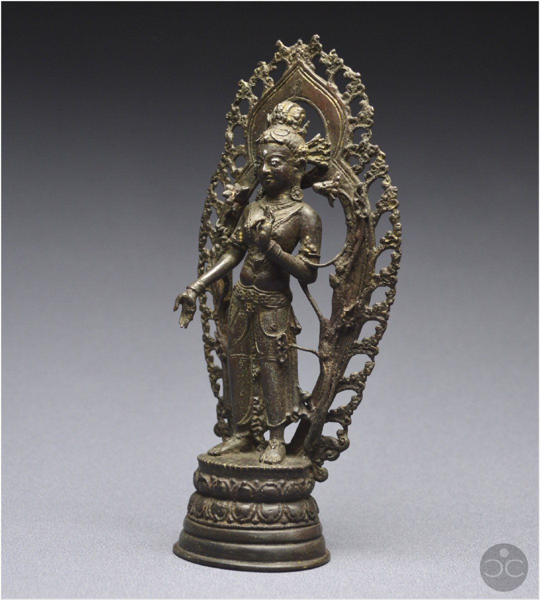 Tibet occidental, XVIème siècle, Représentation de Tara Blanche, Bronze et incrustations d'argent-photo-4